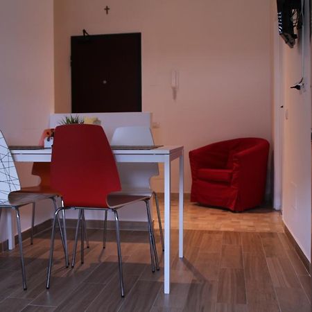 Stephenson Apartment Милано Екстериор снимка