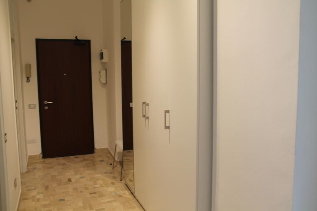 Stephenson Apartment Милано Стая снимка