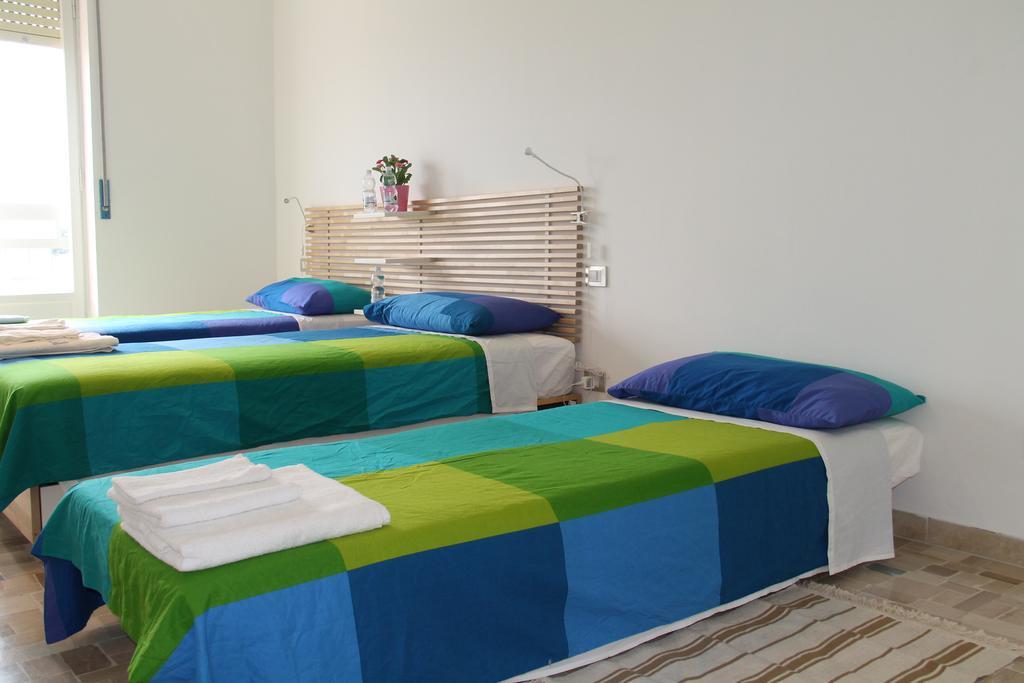Stephenson Apartment Милано Стая снимка