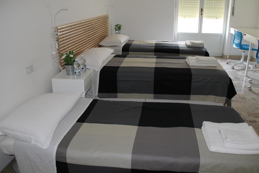 Stephenson Apartment Милано Стая снимка