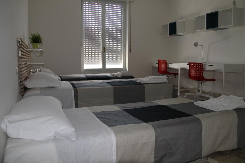 Stephenson Apartment Милано Стая снимка