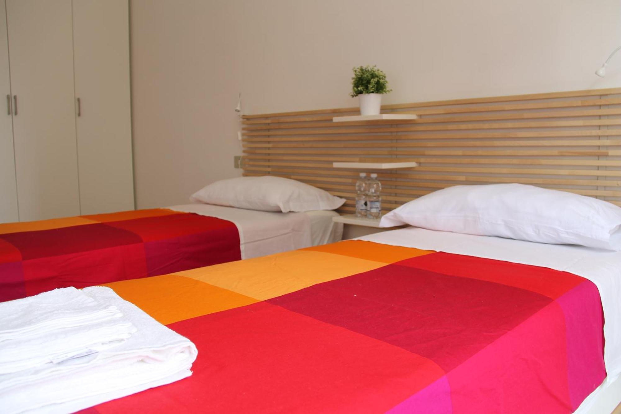 Stephenson Apartment Милано Екстериор снимка